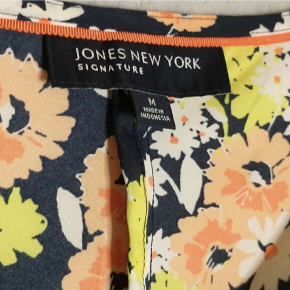 Jones New York Blouse - Picture 3 of 6